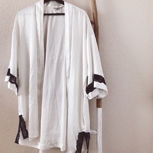 Victoria’s Secret White and Black Lace Robe